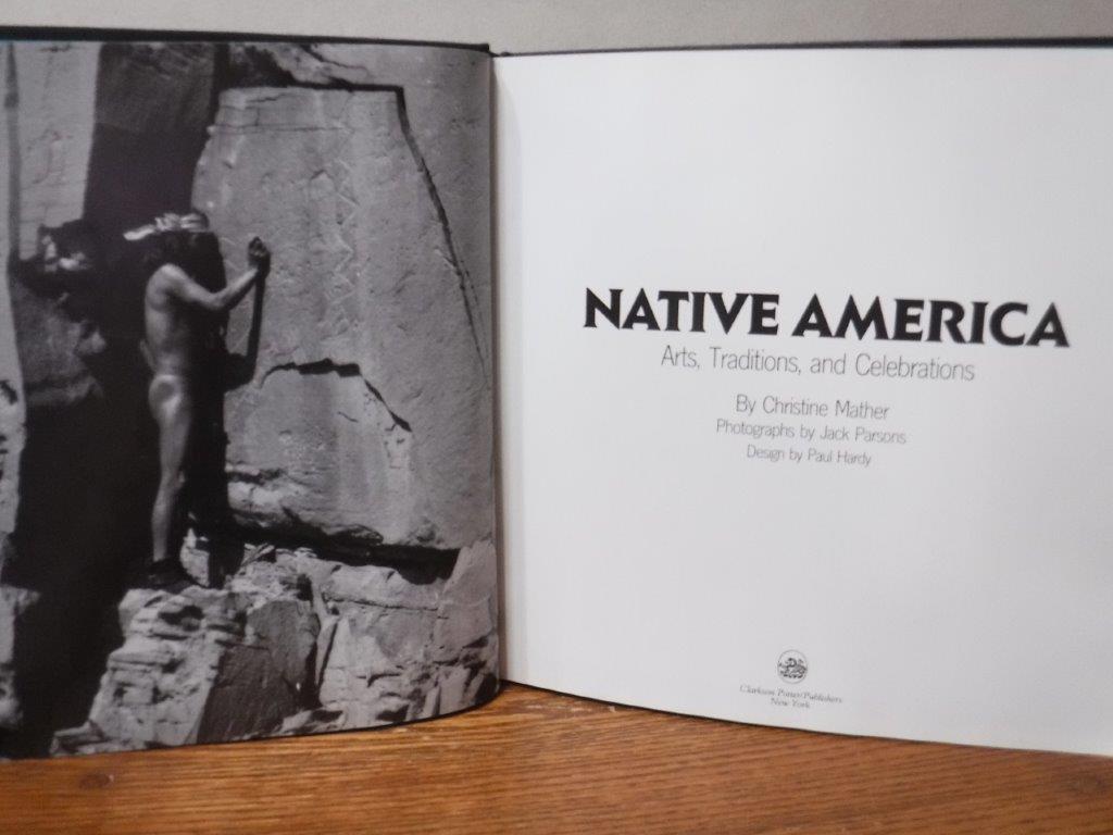 2025新発 Native Celebrations and Traditions, Arts, America: 洋書